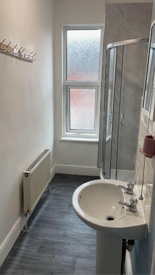 Transformative Housing Laurie Avenue Apartment Nottingham Exterior foto